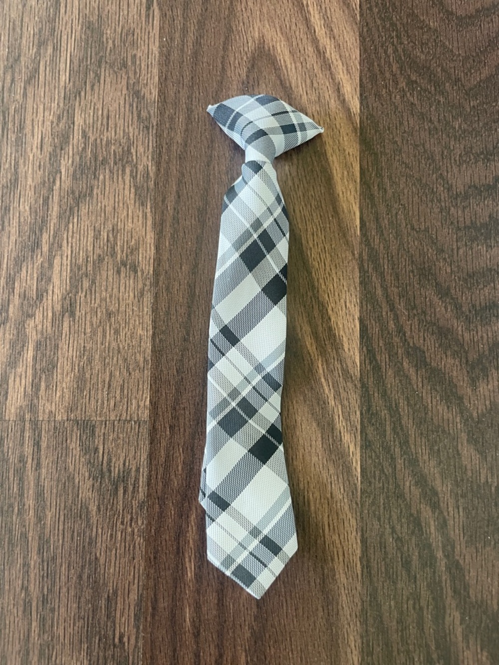 Boy’s Clip-On Gray Plaid Tie